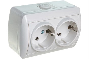 Розетка LEZARD Nata 710-0200-127, двухместная, накладная, белая, с заземлением 21028