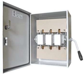 Ящик силовой ЭЛЕКТРОФИДЕР ЯБПВУ-1, 100А, с блоком предохранитель-выключатель 31324