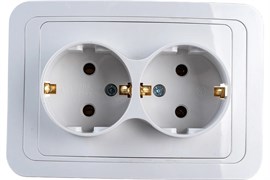 Розетка IN HOME Classico 2128, двухместная, встраиваемая, белая, с заземлением 48336