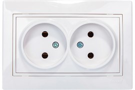 Розетка LEZARD MIRA 701-0202-128, двухместная, встраиваемая, белая, без заземления 18614