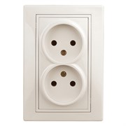 Розетка ЭРА Intro Plano 1-204-02, двухместная, встраиваемая, слоновая кость, без заземления 49864