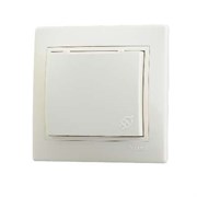 Розетка стационарная LEZARD MIRA 701-0303-123, одноместная, 16А, 250В, IP20, встраиваемая, кремовая, с заземлением, с защитной крышкой 21324