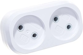 Разветвитель/тройник UNIVersal А202, двухместный, без заземления, плоский, белый 4552