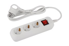 Удлинитель ЭРА UDL10315ES Greenline, 3х1.5м, ПВС 3х0.75мм2, 10А, 2200Вт, с заземлением, с выключателем, белый 87385