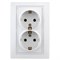 Розетка ЭРА Intro Plano 1-205-01, двухместная, встраиваемая, белая, с заземлением 54277